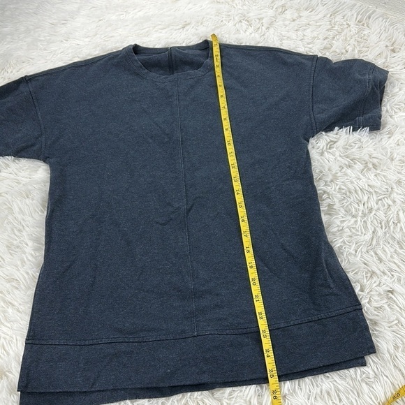 Lululemon Cut Above Tee Heathered Naval Blue - Picture 3 of 6